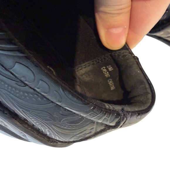 Black Embossed Vegan Leather Peggy Clogs / Mules - Picture 5 of 10